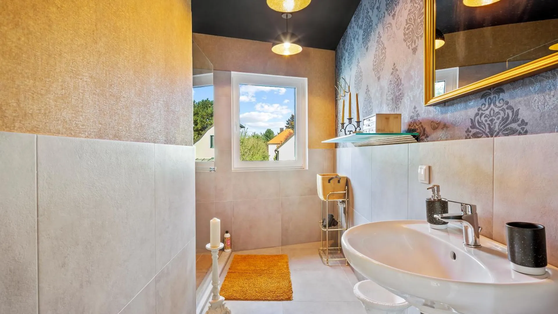 Black Suite - Whirlpool Terrace - Free Parking - Wifi Vienna 0*,